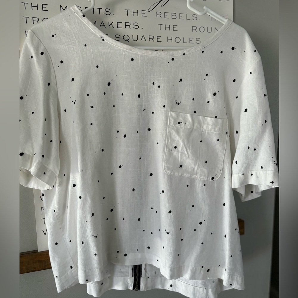 Life In Progress top, Large